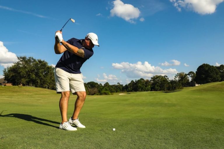 How to Make Money in Golf [Plus 5 Golf Side Hustles]